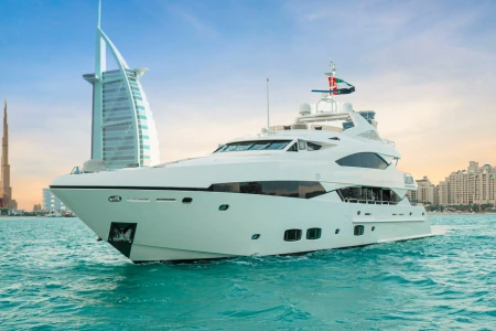 When Is The Best Time To Rent A Yacht