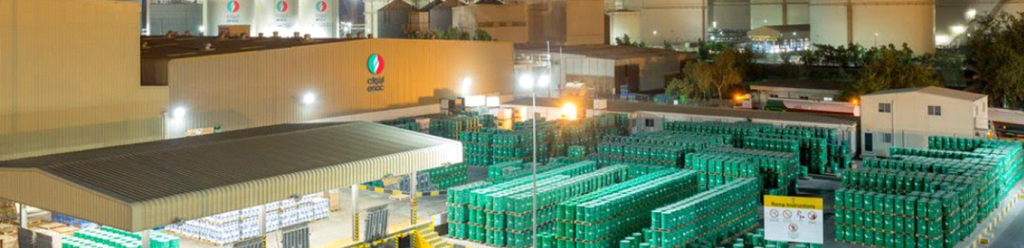 Choosing the Best Lubricant Oil Supplier in the UAE for Long-Term Success