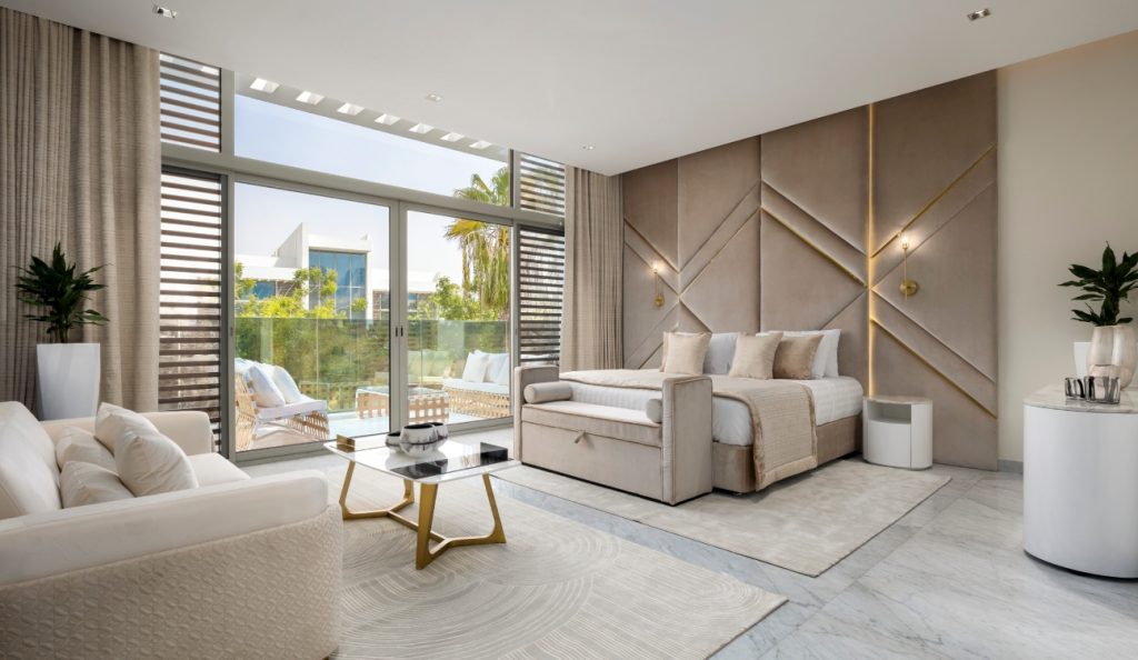 Bespoke Home Design That Maximizes Natural Light